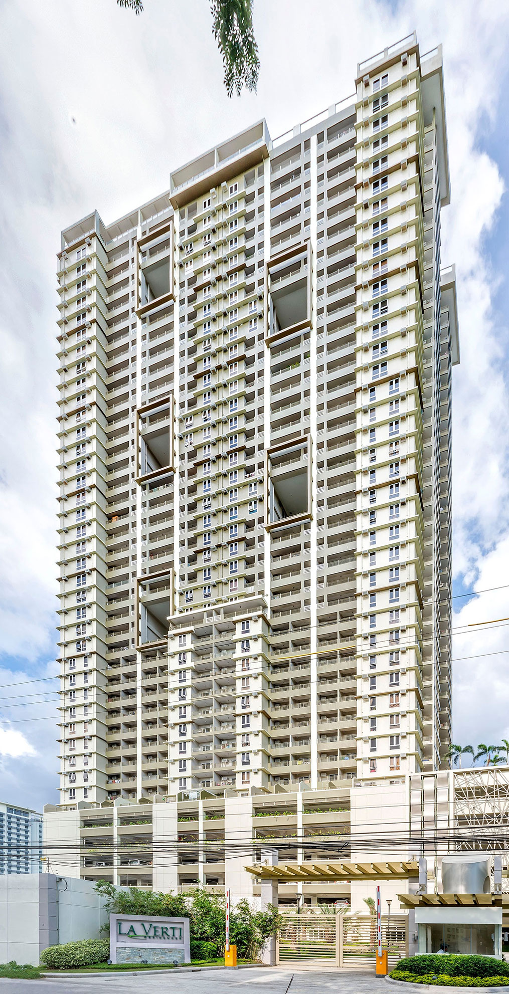 La Verti Residences Official Dmci Homes - 